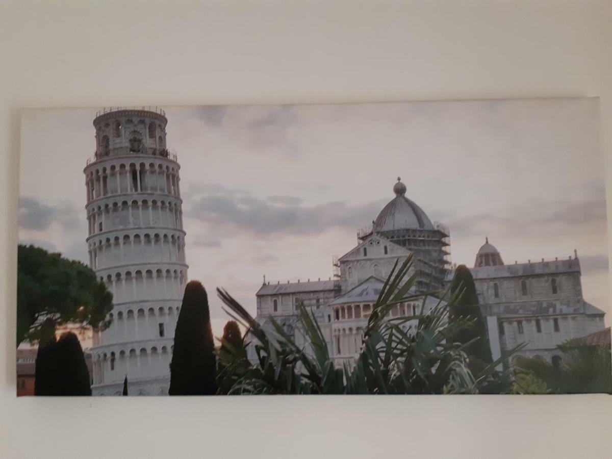 Tower'S Garden Bed & Breakfast Pisa Exterior photo